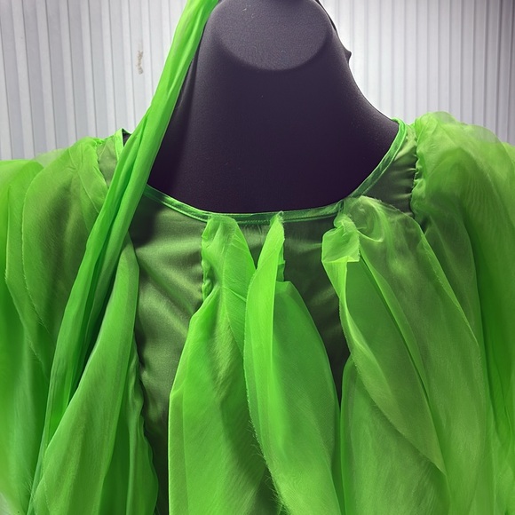 Vibrant Green Jumpsuit - Picture 6 of 13